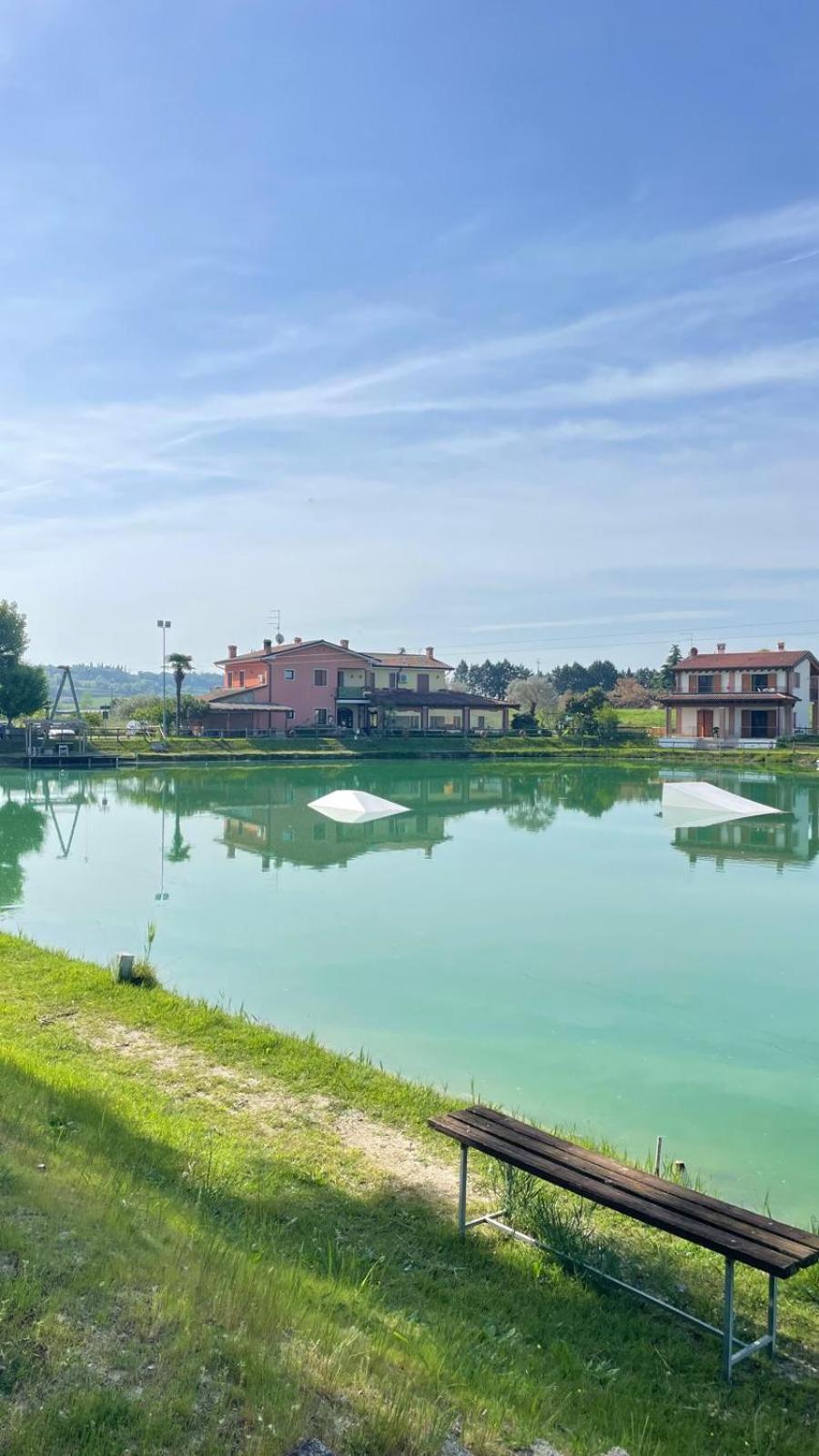 Bed and Breakfast Laghetto Ai Portici Pastrengo Exterior foto