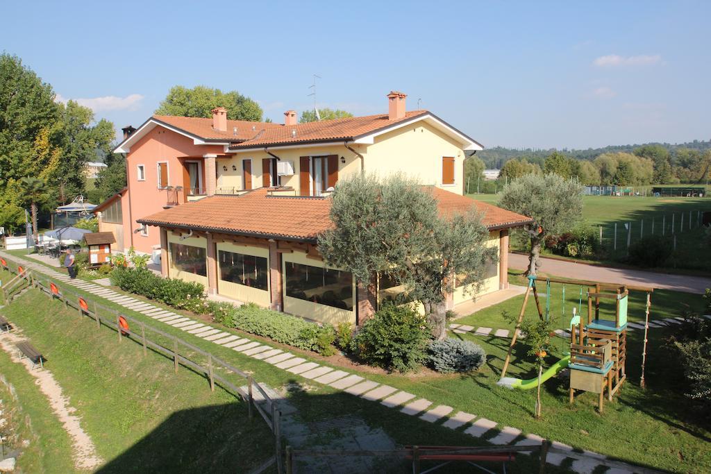 Bed and Breakfast Laghetto Ai Portici Pastrengo Exterior foto