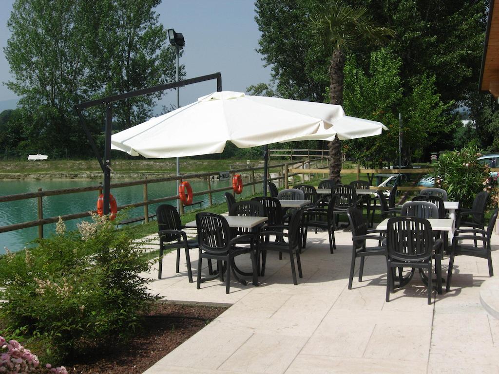 Bed and Breakfast Laghetto Ai Portici Pastrengo Exterior foto