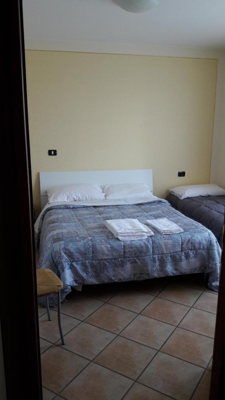 Bed and Breakfast Laghetto Ai Portici Pastrengo Exterior foto